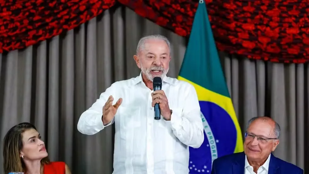 Lula propõe perdoar dívidas de MEIs e pix de R$ 5 mil por empreendedor