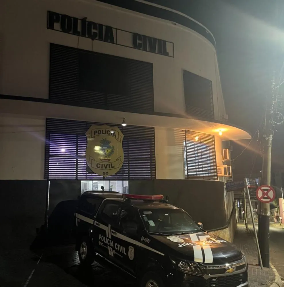 Justiça manda soltar suspeitos de matar casal em distribuidora de Anápolis